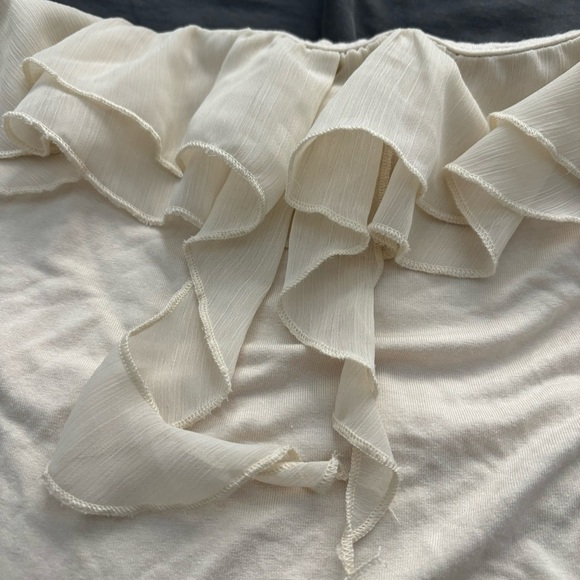 Urban Outfitters Ruffle Tube Top - Picture 2 of 4